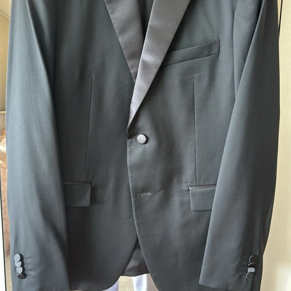 NWT Theory Men’s Tuxedo Jacket size 38 S - Picture 4 of 10